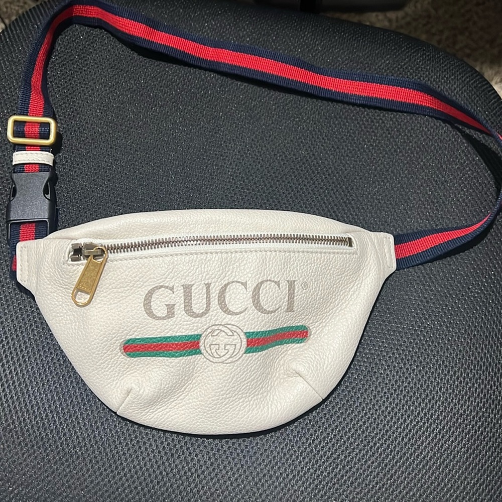 Authentic Gucci, fanny pack